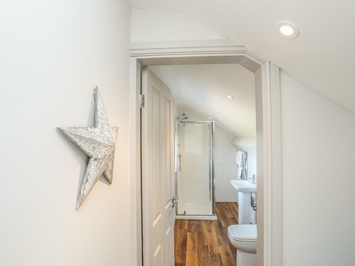 Southcott Apartment Trearddur Eksteriør billede