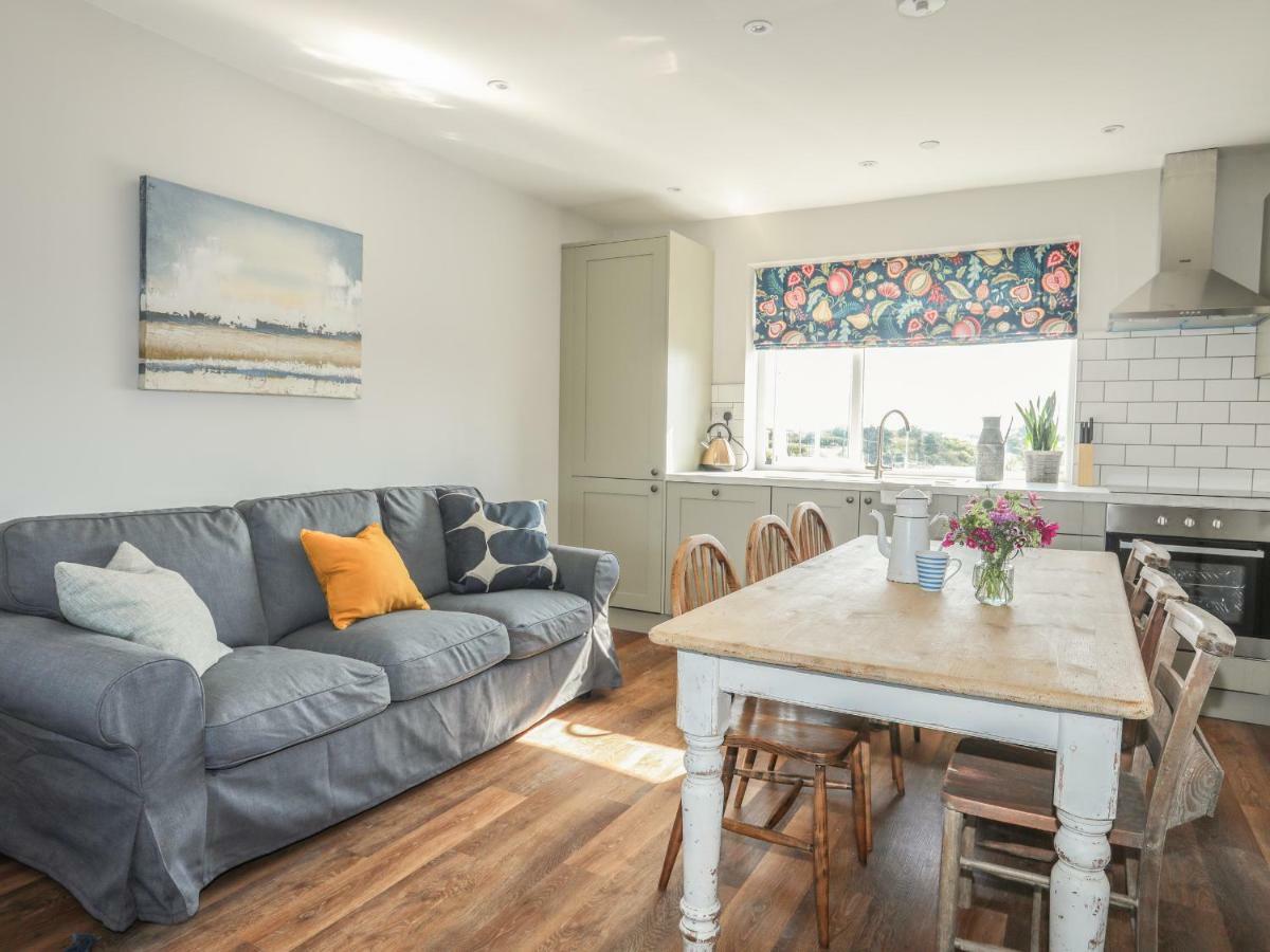 Southcott Apartment Trearddur Eksteriør billede